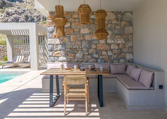 فيلة Helios كوتاري