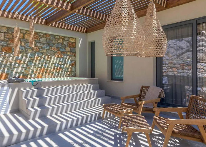 Helios فيلة كوتاري