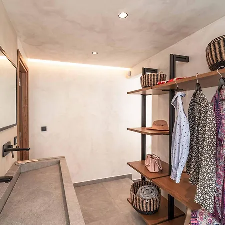 Helios Villa Kiotari