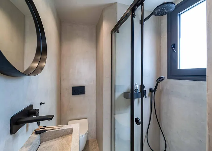 فيلة Helios كوتاري